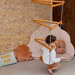 WIWIURKA WOODEN CLIMBER TRIANGULAR ROPE LADDER - The Yardtopia